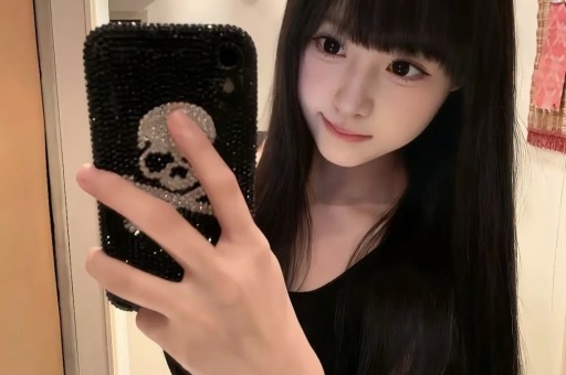 张大大爆料男顶流恋爱网友：这瓜保熟吗？